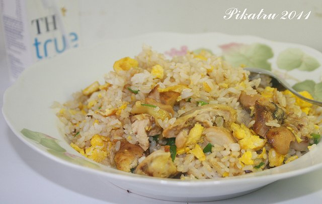 Cánh gà nướng kèm khoai tây