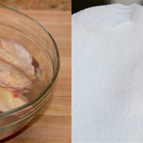 Cách làm cánh gà nướng muối tiêu