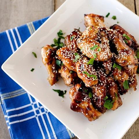 Các làm cánh gà nướng trộn sốt chua ngọt