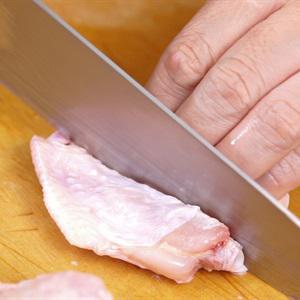 Cách làm cánh gà nướng vị Tom Yum