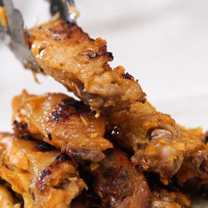 Cách làm cánh gà nướng vị Tom Yum