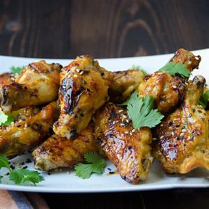 Cách làm cánh gà nướng với mật ong