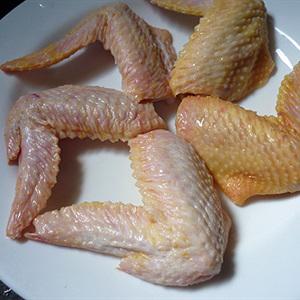 Cách làm cánh gà om củ cải