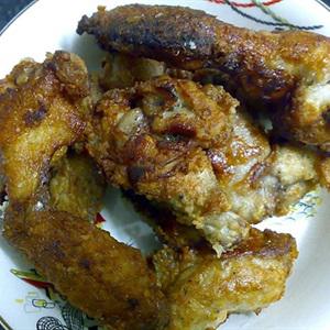 Cách làm cánh gà rang me