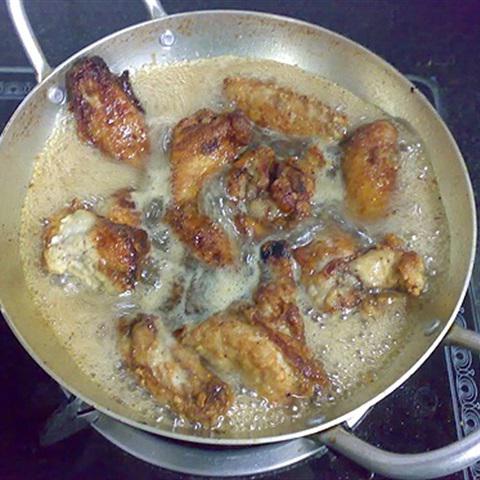 Cách làm cánh gà rang me