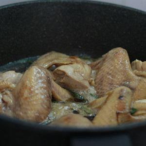 Cách làm cánh gà rim coca