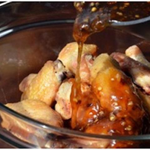Cách làm cánh gà sốt cay