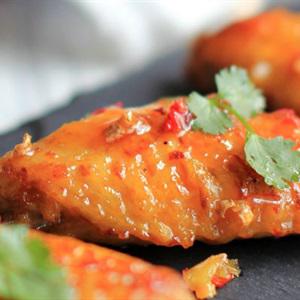 Cách làm cánh gà sốt mơ gừng