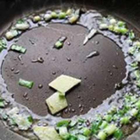 Cách làm cánh gà sốt nấm đông cô