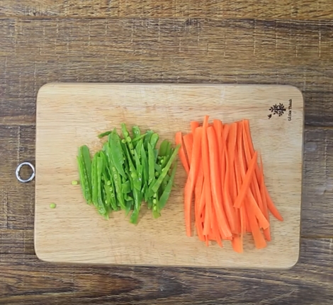 Cánh gà sốt trứng muối thơm bùi, lạ miệng, càng ăn càng mê