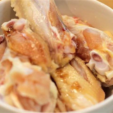 Cách làm cánh gà sốt tương cà