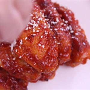 Cách làm cánh gà sốt tương ớt