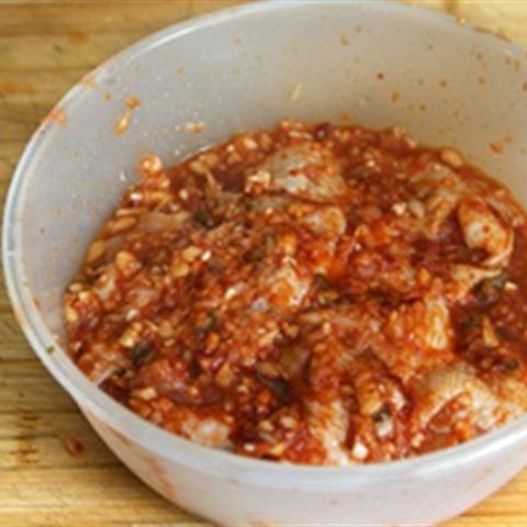 Cách làm cánh gà ướp kimchi nướng