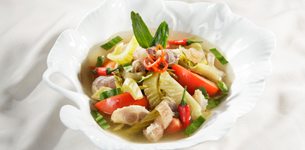 Canh gân bò cải chua