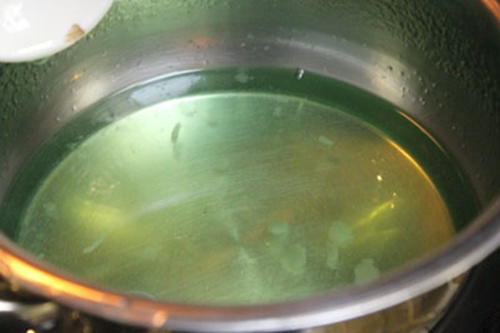 Canh giá đỗ thịt bò cay đơn giản mà bổ dưỡng