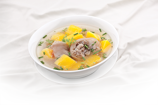 Canh giò heo đu đủ hườm