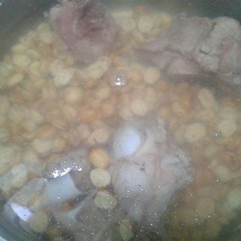 Cách làm canh hạt sen