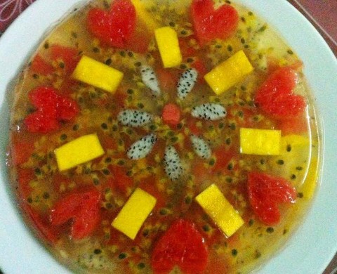 Canh hẹ nấu nấm thịt