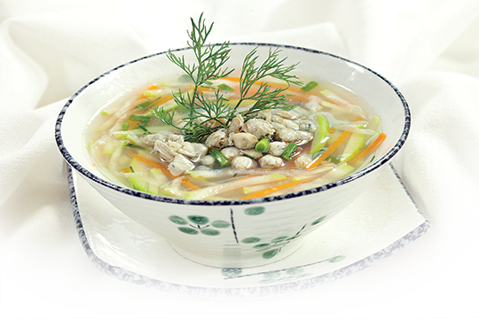 Canh hến nấu bầu