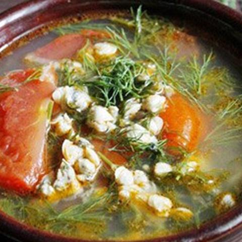Cách làm canh hến nấu cà chua