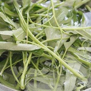 Cách làm canh hến nấu rau muống