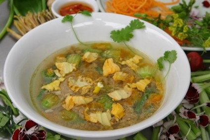 Canh hoa bí riêu cua
