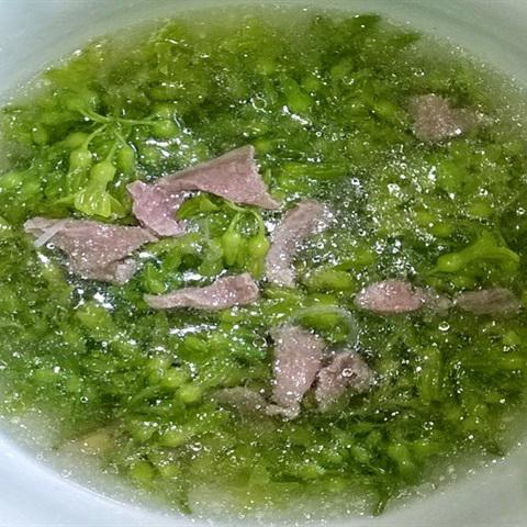 Cách làm canh hoa thiên lý nấu thịt bò