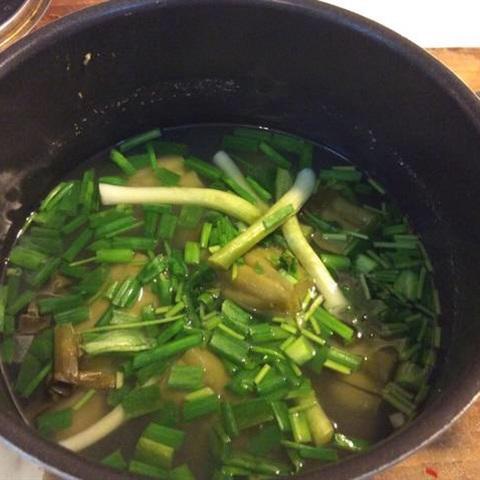 Cách làm canh khổ qua cá thác lác