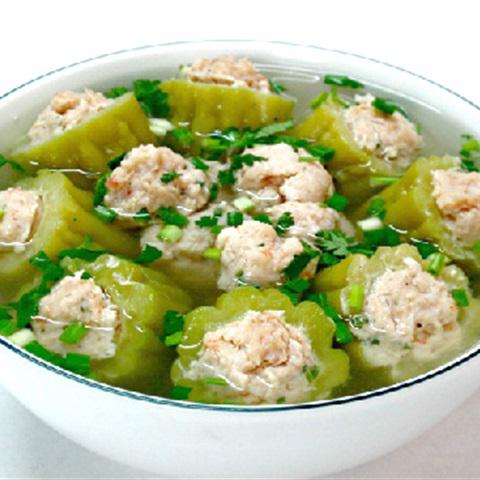 Cách làm canh khổ qua nhồi nấm thịt