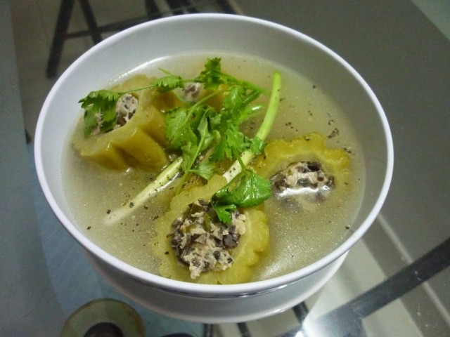 Canh khổ qua nhồi thịt