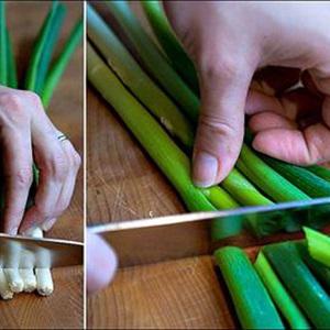 Cách làm canh khổ qua nhồi tôm thịt