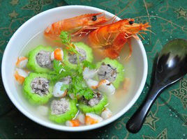 Canh khổ qua tôm thịt