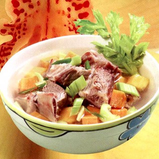 Canh khoai lang nấu sườn