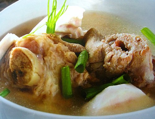 Canh khoai môn giò heo