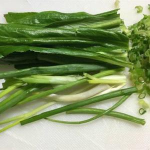 Cách làm canh khoai sọ nấu sườn