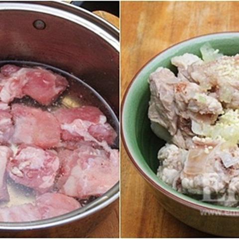Cách làm canh khoai sọ sườn heo