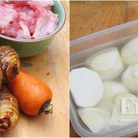 Cách làm canh khoai sọ sườn heo