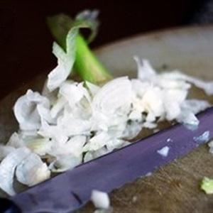 Cách làm canh khoai sọ thịt băm