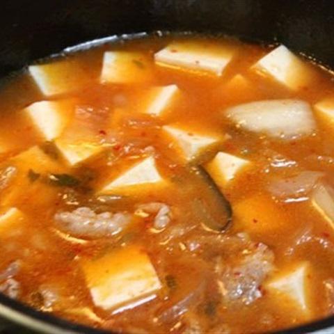 Cách làm canh kim chi