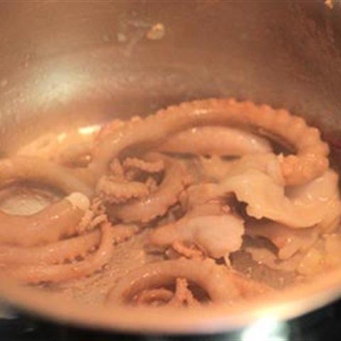 Cách làm canh kim chi bạch tuộc