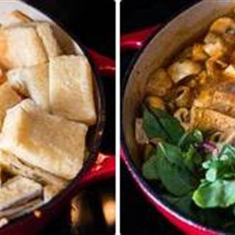 Cách làm canh kim chi nấu nấm