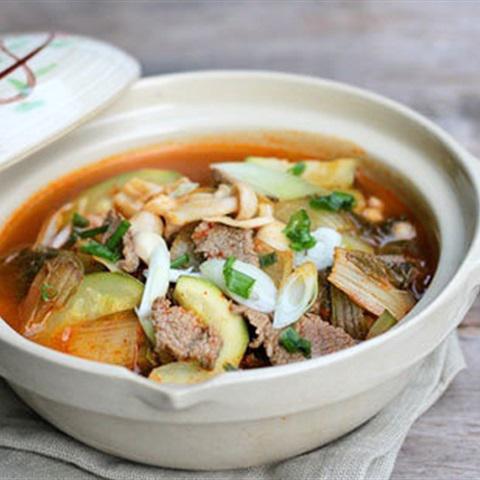 Cách làm canh kim chi nấu thịt bò