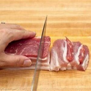 Cách làm canh kim chi thit heo