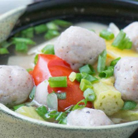 Cách làm canh măng chua chả cá