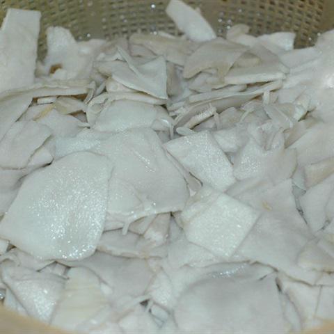 Cách làm canh măng chua nấu cá