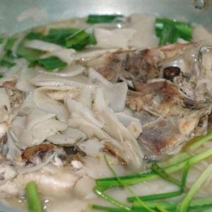 Cách làm canh măng chua nấu cá