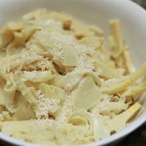 Cách làm canh măng nấu ngao