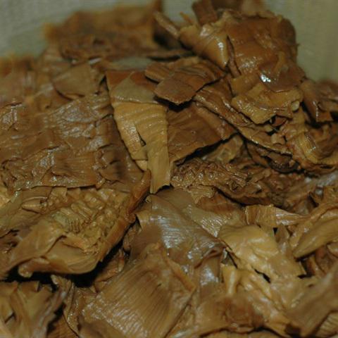 Cách làm canh măng nấu xương