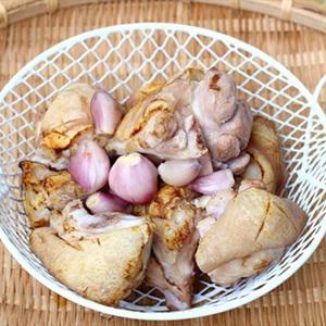 Cách làm canh măng tươi giò heo