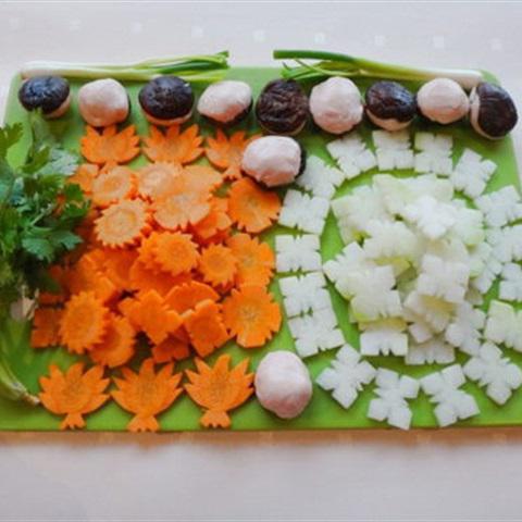 Cách nấu canh mọc nấm hương